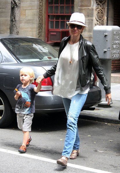 Наоми Уоттс