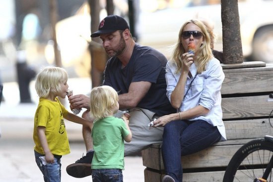 Наоми Уоттс