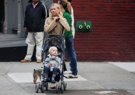 Наоми Уоттс и Саша