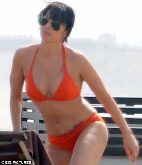 Натали Имбурулия2