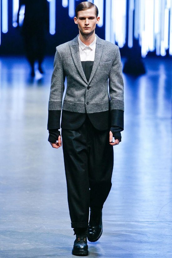 Нейл Барретт