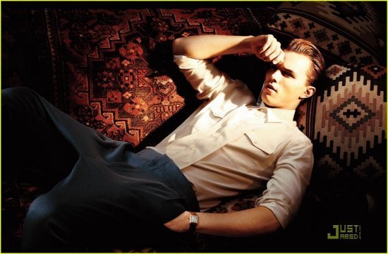 Николас Холт