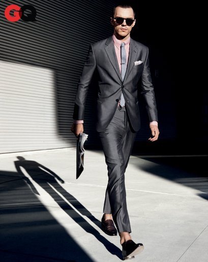 Николас Холт