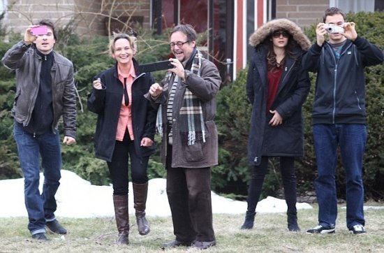 Нина Добрев