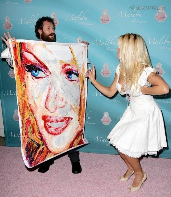 Памела Андерсон