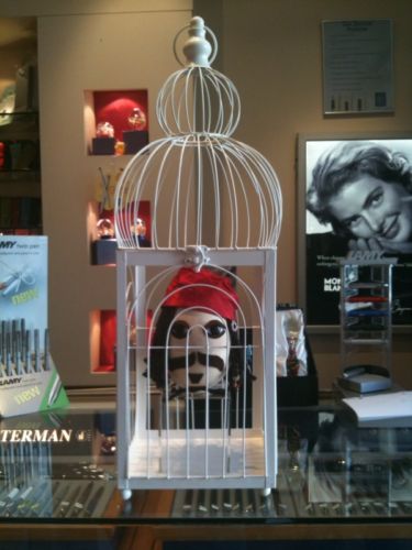 пасхальное яйцо Джонни Деппа