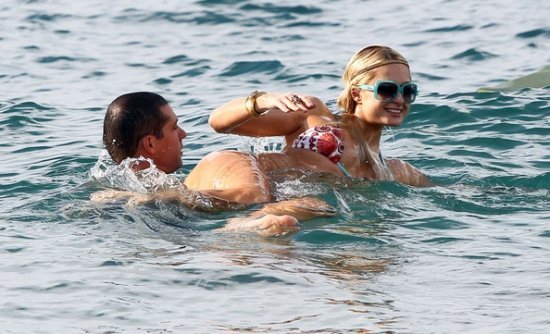 Пэрис Хилтон