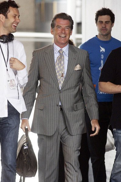 Пирс Броснан на съемках