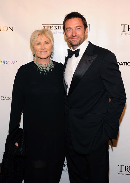 прием Элтона Джона