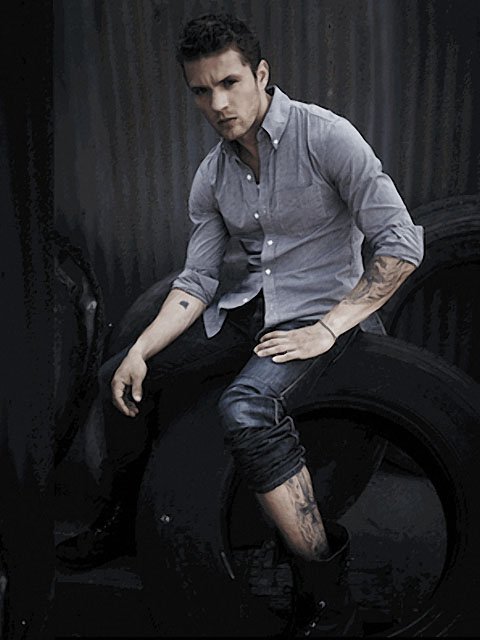 Райан Филиппи для Inked