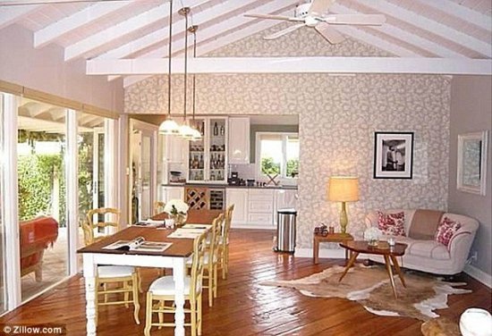 Райан Рейнольдс