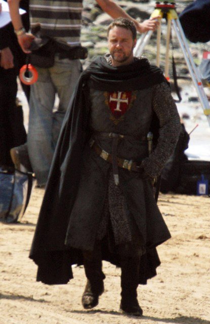 Рассел Кроу на съемках 