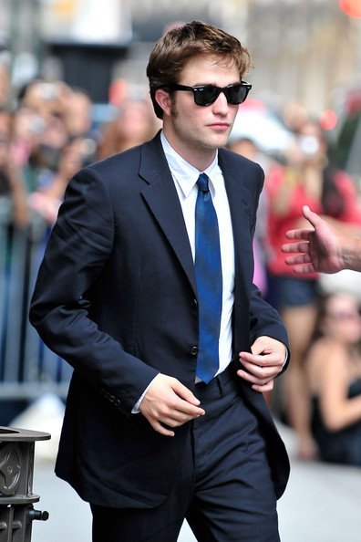 Роберт Паттинсон на съемках 