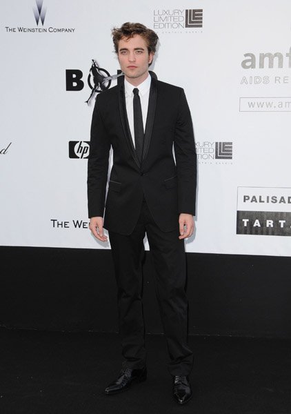 Роберт Паттинсон в Каннах