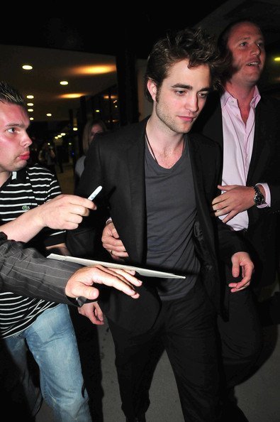 Роберт Паттинсон в Каннах