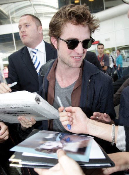 Роберт Паттинсон в Каннах