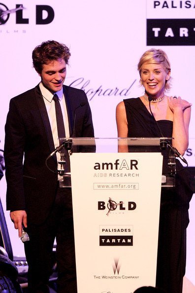 Роберт Паттинсон в Каннах