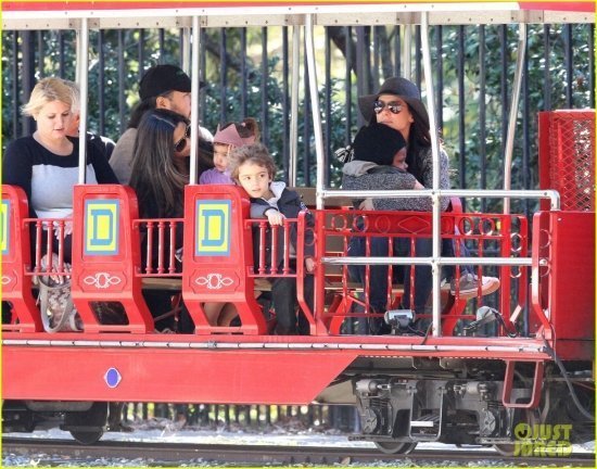 Сандра и Камила