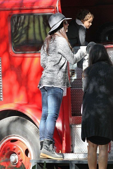 Сандра и Камила