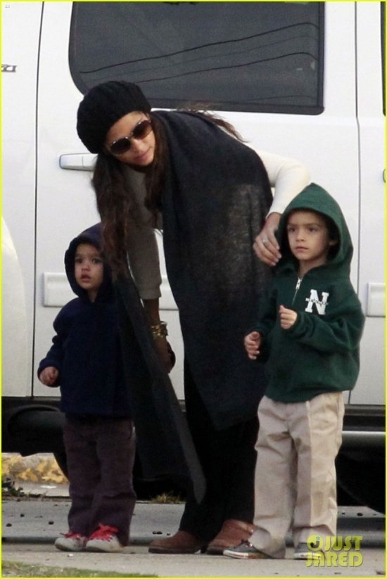 Сандра и Камила