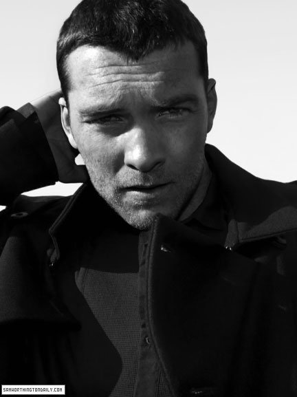 Сэм Уортингтон для GQ