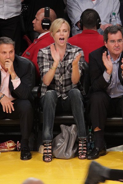 Шарлиз Терон