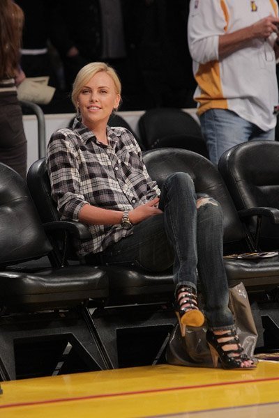 Шарлиз Терон