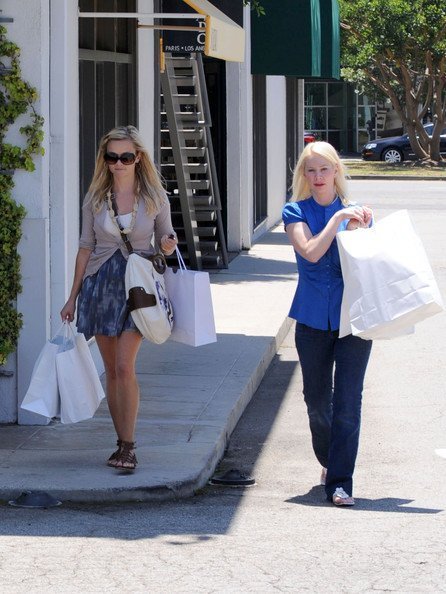 Шопинг Риз Уизерспун