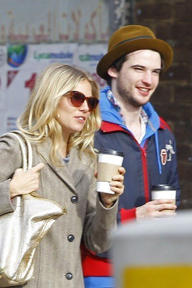 Сиенна Миллер