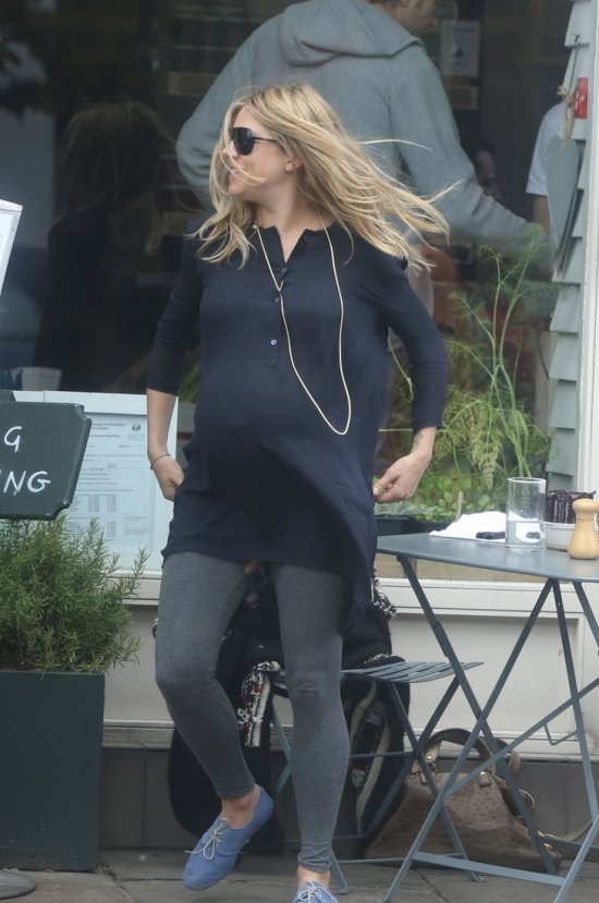 Сиенна Миллер