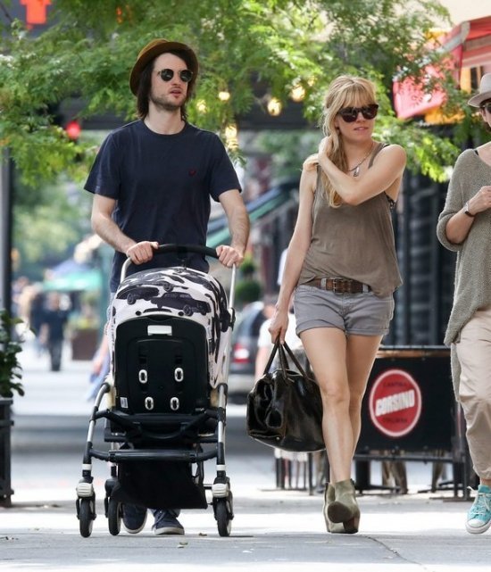 Сиенна Миллер