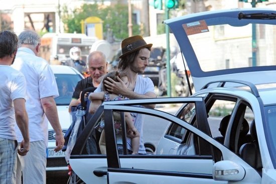 Сиенна Миллер