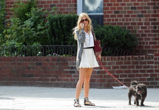 Сиенна Миллер и Джонни Ли Миллер