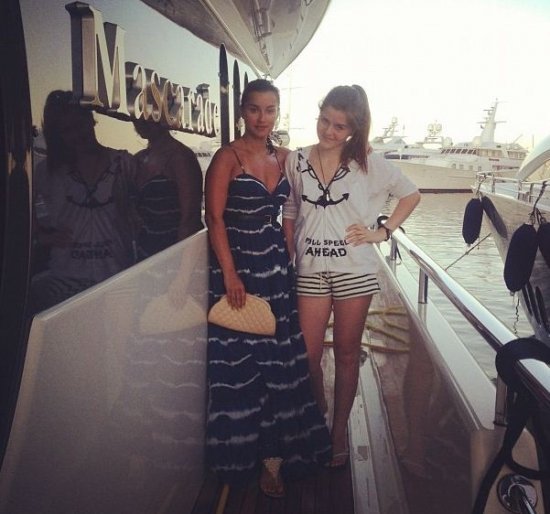 Тина Канделаки