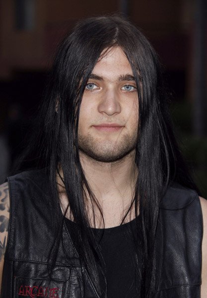 Уэстон Кейдж, сын Николаса Кейджа