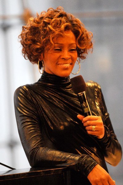 Уитни Хьюстон