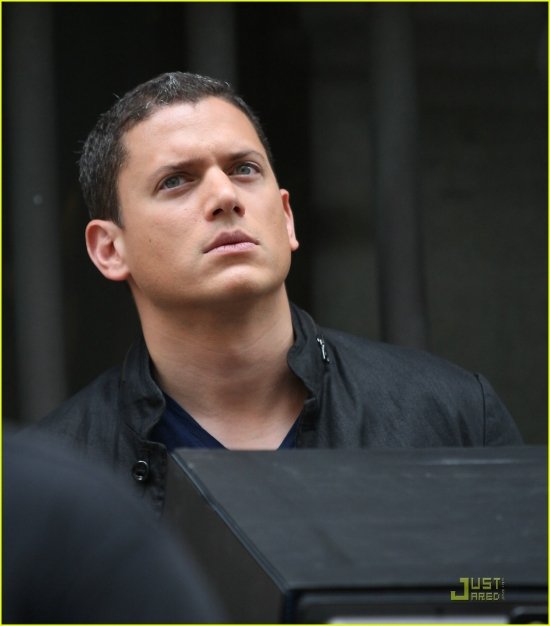 Вентворф Миллер на съемках сериала