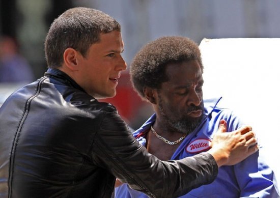 Вентворф Миллер на съемках сериала