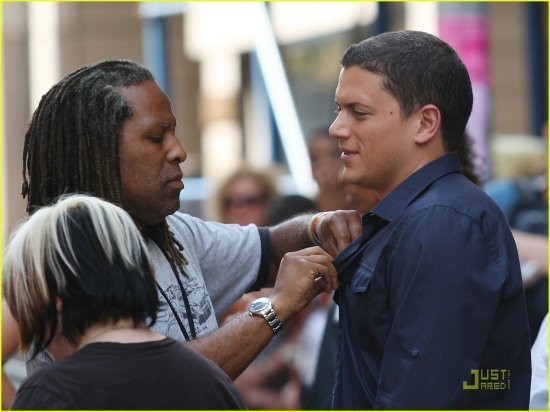 Вентворф Миллер на съемках сериала