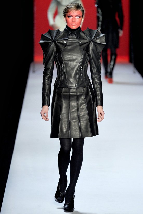 Виктор и Рольф