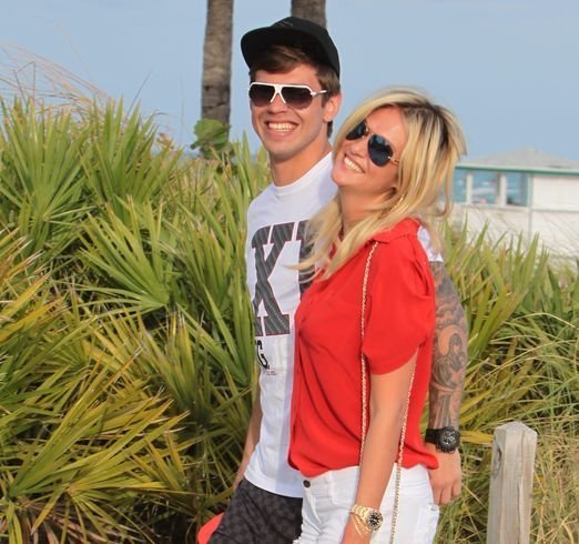 Виктория Лопырева и Федор Смолов обручились — StarsLife