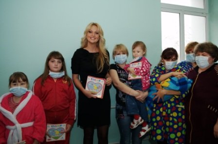 Виктория Лопырева