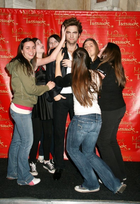 восковой Роберт Паттинсон