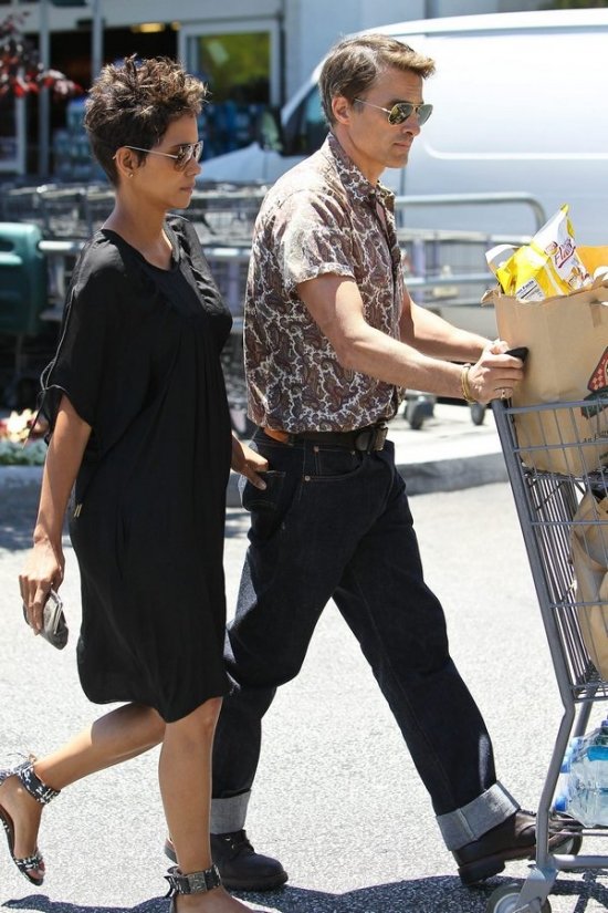 Холли Берри