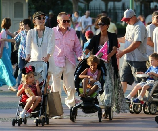 Холли Берри