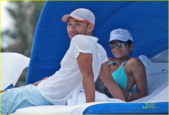 Холли Берри