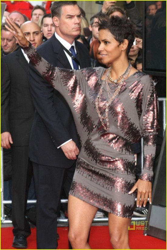 Холли Берри