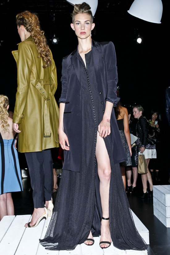 Холмс энд Янг