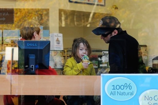 Хью Джекмен и Ава