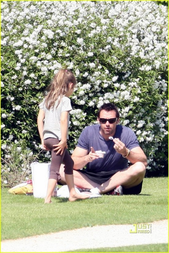 Хью Джекмен и Ава